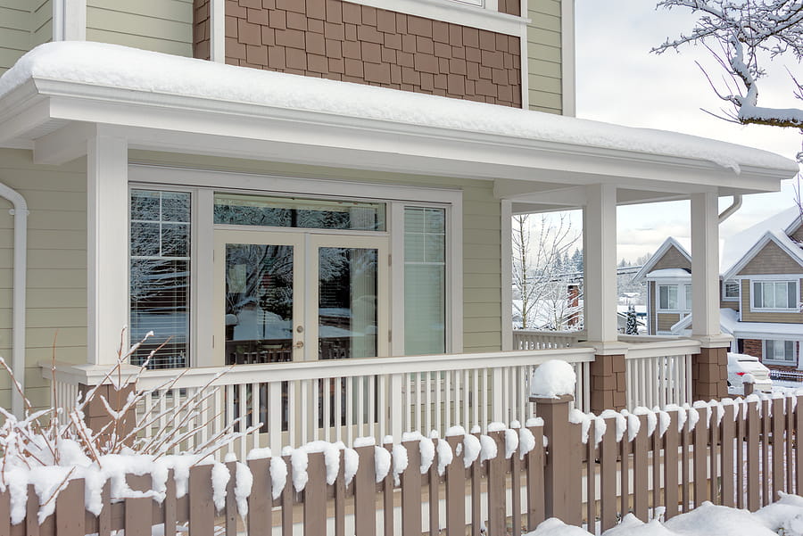 How Freeze-Thaw Cycles Damage Roofs in Central Illinois